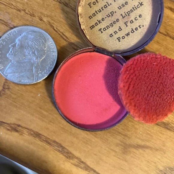 Vintage Tangee Rouge Compact. Packed By The George w Luft Company. - Picture 4 of 4
